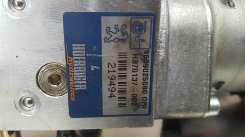 9639025080 moteur toit