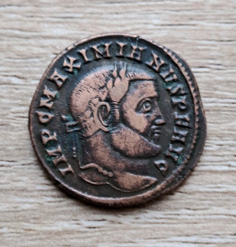 Galere maximin follis fides - follis,