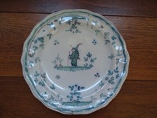 MOUSTIERS BELLE ANCIENNE ASSIETTE PLATE EN FAIENCE DECOR AU CHINOIS 19 EME