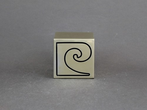 Pierre cardin metal - pierre,