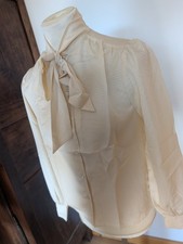 Ancien chemisier professionnel