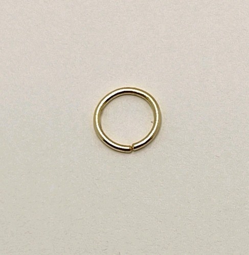 Piercing oreille de - d'oreille, nez