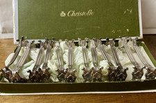 12 PORTE-COUTEAUX EN MÉTAL