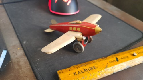 Ancien taille crayon avion - ancien,