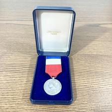 Médaille d’Honneur du Travail – Argent 1985 – Arthus-Bertrand Paris avec écrin