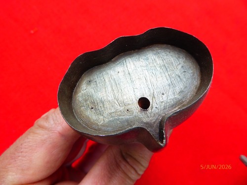 Emporte piece outil ancien - emporte,