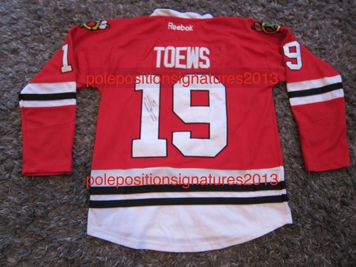 Jonathan toews signed - toews, chicago