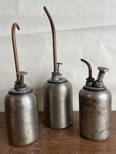 Lot burettes huile - de, bib