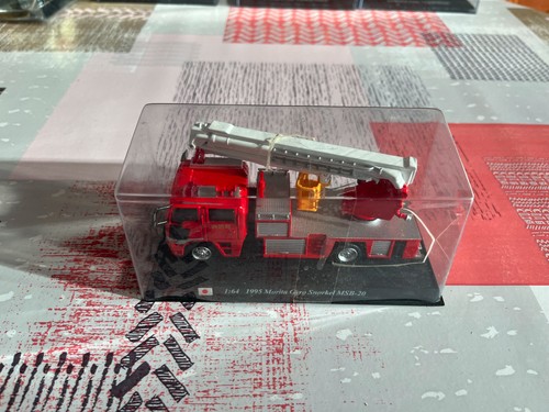 Voiture miniature camion - voiture,