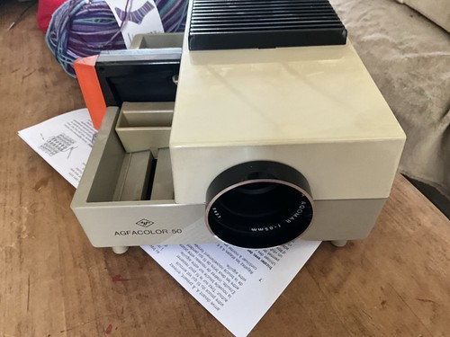 Projecteur diapositives - projecteur, de