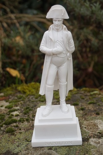 Re0005 figurine statuette - ,