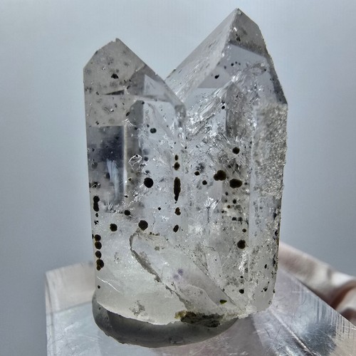Quartz fumé fantôme avec