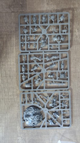 Roboute guilliman - guilliman, –