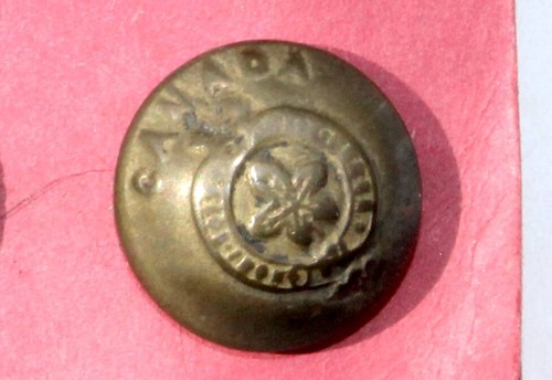 Bouton uniforme ancien - bouton,