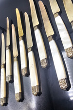 1882 - 12 couteaux en argent