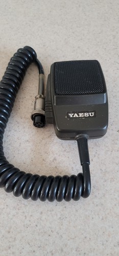 Yaesu 1b8 hand mic - hand, ft