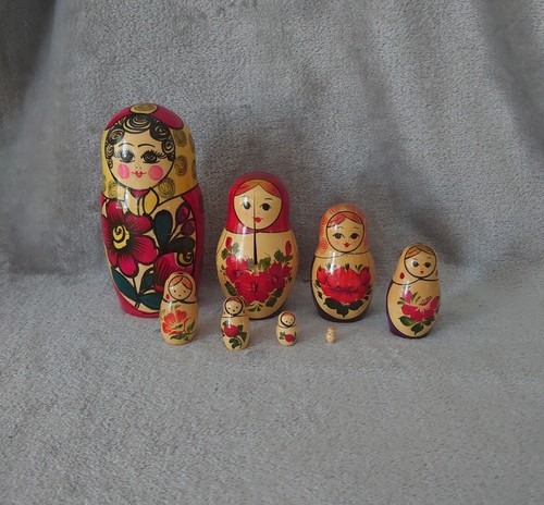 Poupée russe matriochka - russe, en