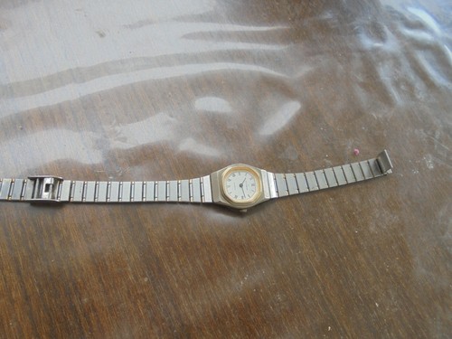 Montre vintage femme