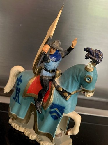 Starlux moyen age chevalier - moyen,