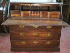 BUREAU CANTERANO. BOIS DE MÛRIER. BAROQUE ESPAGNOL. XVIIIÈME SIÈCLE.