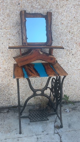 Table epoxy sur pied - pied, machine