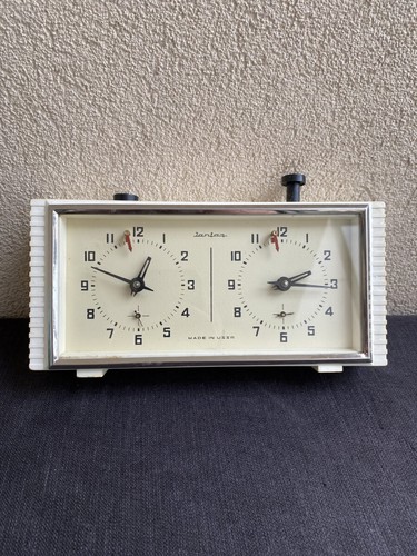 Horloge échec urss - urss, –