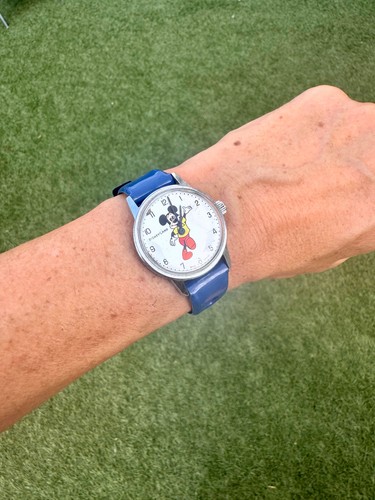 Montre mécanique mickey - mécanique, mouse