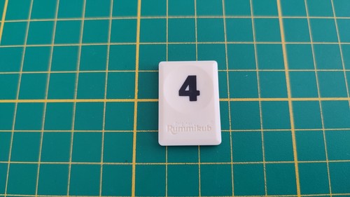 Tuile chiffre noir jeu - 4,