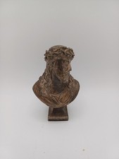 Statuette en régule – Représentation du Christ – Signée MP – H 10,5 cm