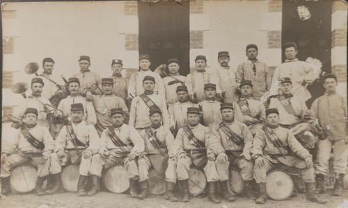 Cpa militaires tambours - tambours, et