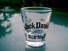 JACK DANIEL'S TENNESSEE WHISKEY OLD NO. 7 SHOT GLASS GOLD SCROLLS  BLACK LETTERS