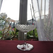 1 coupe a champagne en cristal