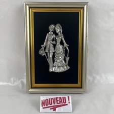 ➜CADRE/TABLEAU SCULPTURE EN ÉTAIN couple homme/femme fond velours vintage/ancien