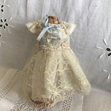 robe pour poupée ancienne