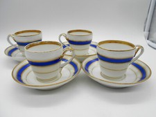 Service tasses sous - service,