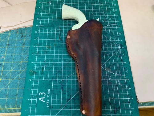 Revolver custom carving - revolver,