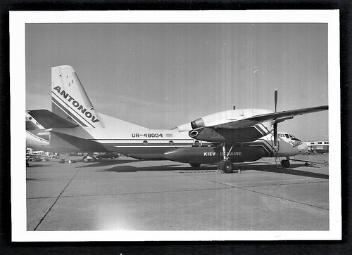 Avions antonov 30 photos - antonov,