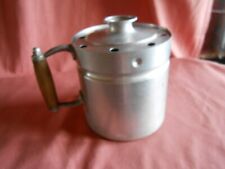 Pot à lait ancien manche en bois en Alu