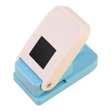 Perforatrice à onglet carré