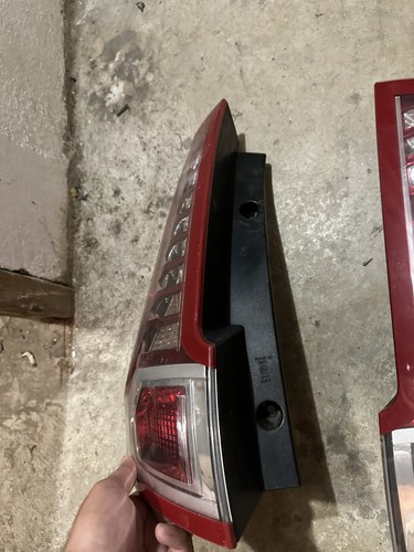 Feu arrière gauche renault - feu,