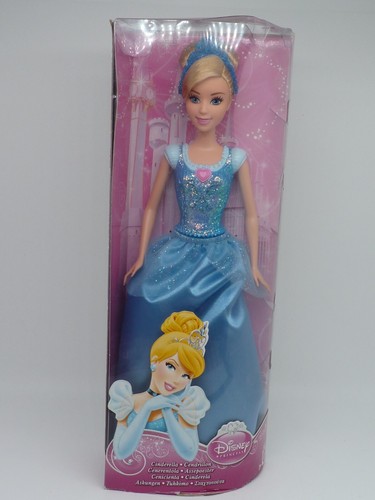Poupée princesse cendrillon - poupée,