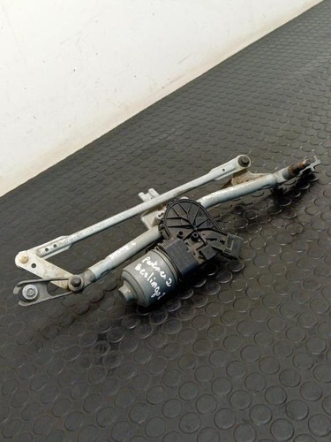 Moteur essuie glace avant