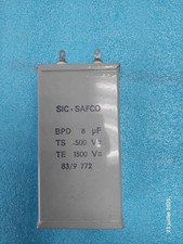 Condensateur a bain d'huile