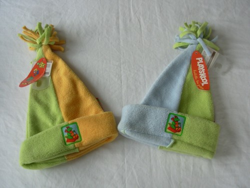 Lot bonnets 2 meunier - 2, 1/2