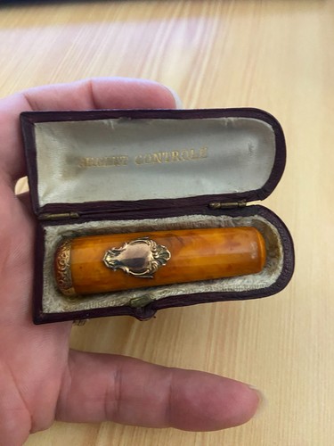 Ancien fume cigarette - ancien, ambre