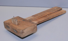 -ANCIEN TRUSQUIN de MENUISIER OUTIL ANCIEN COLLECTION VITRINE     D