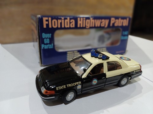 Ford crown victoria - crown,