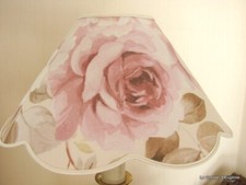 Abat-jour festonné roses