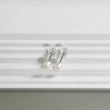 Rare Boucles d'oreilles clous