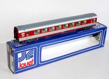 JOUEF HO 8641 B, VOITURE VOYAGEUR PASSAGER TEE GRAND CONFORT, WAGON AMENAGÉ VERT